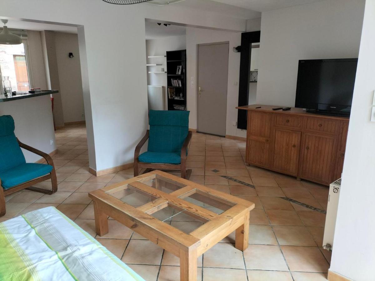 Appartement Au Centre Ville Avec Un Beau Jardin Prive 拉尼翁 外观 照片