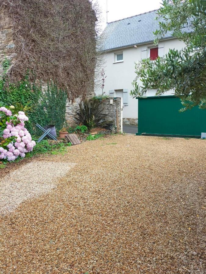 Appartement Au Centre Ville Avec Un Beau Jardin Prive 拉尼翁 外观 照片
